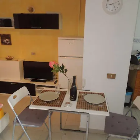 شقة Studio In Parque Santiago 2 With Heated Pool, Only 100 M To The Beach *